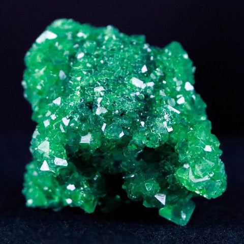 10103 - Green Alum Crystal Cluster Mineral Specimen Sokolowski Location Poland